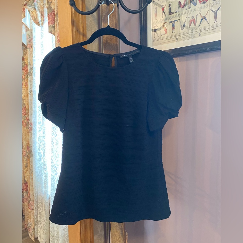 NWOT White House Black Market Black Puff Sleeve Blouse, lined, size small